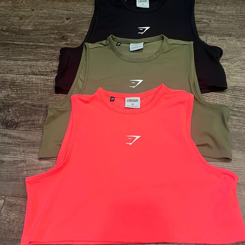 Bundle of gym shark tanks